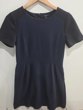 Madewell Short Sleeve Navy and Black Fit & Flare Dress Size 6 Career